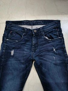 Distressed Faded Blue Jean | Used | Waist 30