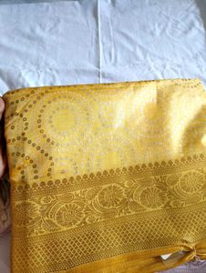 Yellow Bhandni Gold Print Saree(Unused)