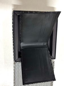 Blackberrys Stylish Leather Black Wallet