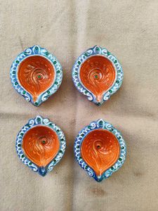 Beautiful Decorative Diwali Diya