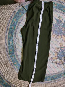 Olive  Colour Trousers 🫒