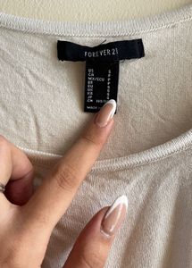 Forever 21 Off-White Top – Effortless Elegance