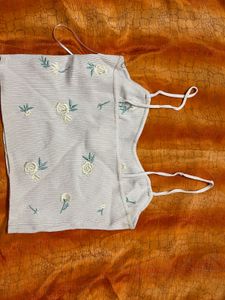 H&amp;M Cute White Sleeveless Top