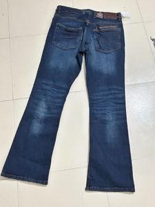 Man Bootcut Pent Size 30