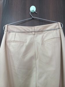 Tokyo Talkies Beige Trousers!