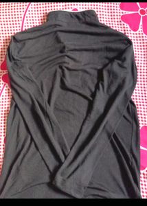 Black Long Sleeve Tshirt
