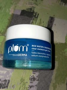 Plum Rice Water Gel Cream