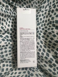 Sealed Isntree AHA 8% Clear Essence
