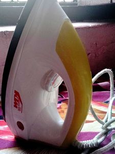 LG. Light Weight Electric Iron