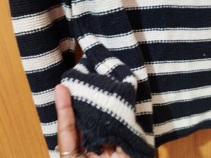 Full Sleeves, Woolen Sweater.