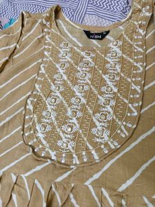 Elegant Striped Kurta