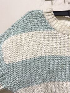Knitted light Blue top