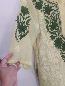 FULL SET CHIKAN KARI KURTA N LEGGING