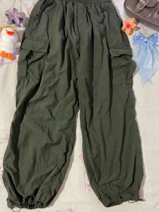 ★Green Parachute Pants (Unisex)