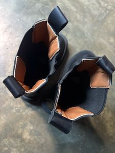 Black Chunky Chelsea Boots