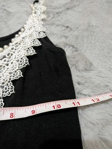 Cute floral white lace Top