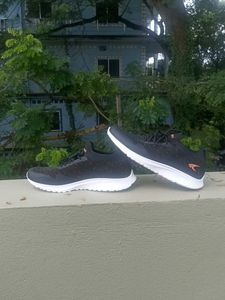 Brand new sneakers - Not even used once