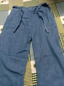 Blue Wide Leg Pants.    perfect for 32-34 size