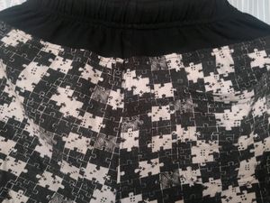 Puzzle Print Lounge Shorts