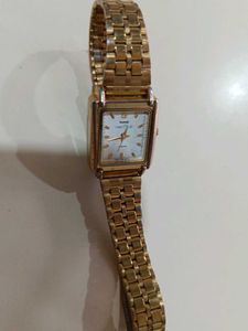 Maxima Gold Watch