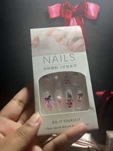 Press On Nails