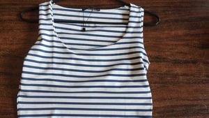 Striped Women&#39;s Top