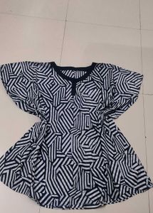 Patterned Tunic Top