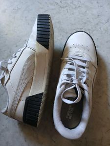 Puma Carina Sneaker