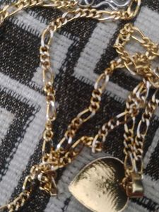 Gold Heart Pendant Necklace