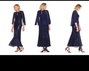 Elegant Navy Blue Evening Gown