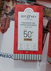 Dot and key strawberry dew tinted sunscreen