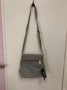 baggit sling bag with adjustable strap