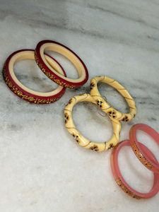 Set of 6 Colorful Bangles