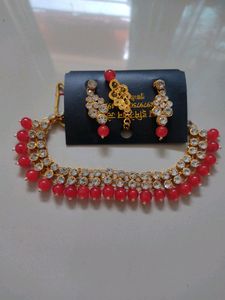 Nice Red Color Necklace With Earrings And Bindi
