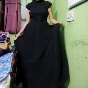 Elegant Black Maxi Dress
