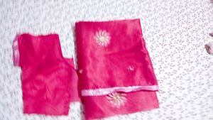 Pink Floral Saree with Blouse Piece
