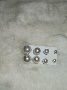 Pearl Stud Earring Set