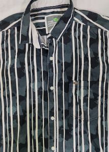 Striped Shirt - Trending