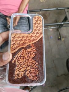 Leather Tolled iPhone Cover 16 Pro Cove