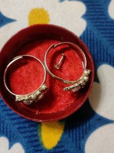 Silver Toe Rings And Nose Pin