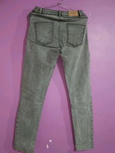 Ripped Gray Skinny Jeans