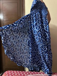 Long Blue Sleeveless Dress With Open Front