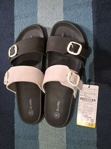 Zudio Flat For Women&#39;s