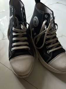 Black Shoes