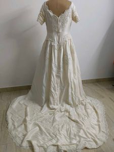 Vintage Inspired Wedding Dress