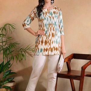 Combo Offer 2 Short Kurtas