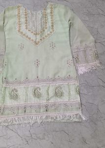 Pakistani Green Suit For 8year Girl