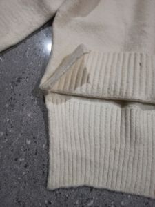 Striped Trim V-Neck Sweater