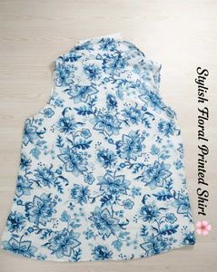 Sleeveless Shirt With Floral Print