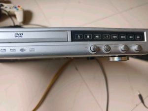 2200 Watts Dvd